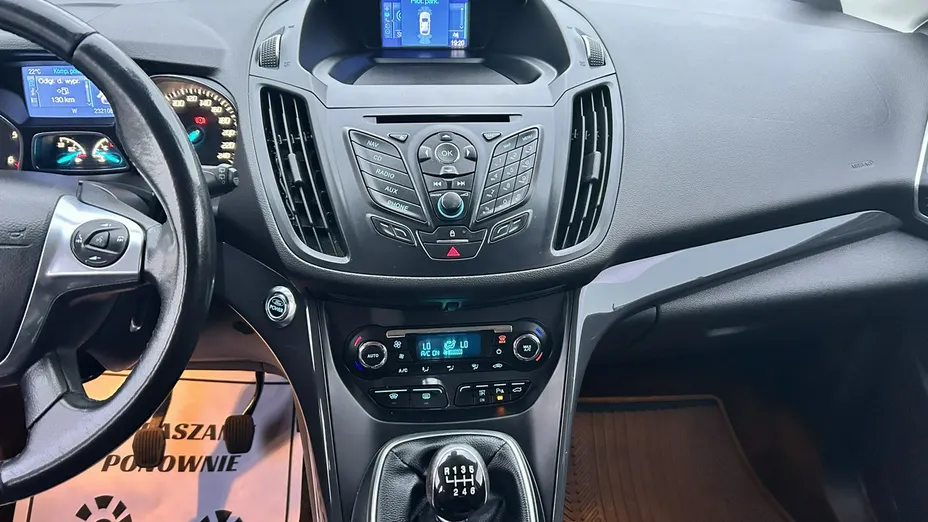FORD Kuga -