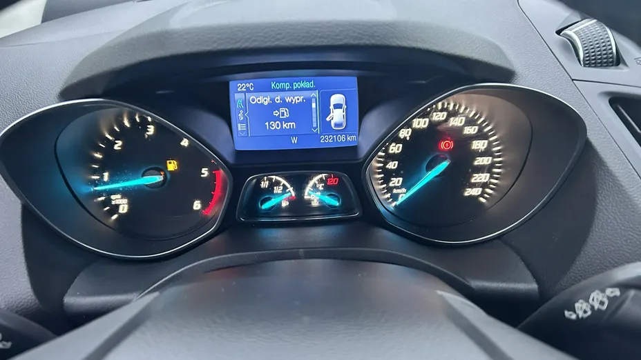 FORD Kuga -