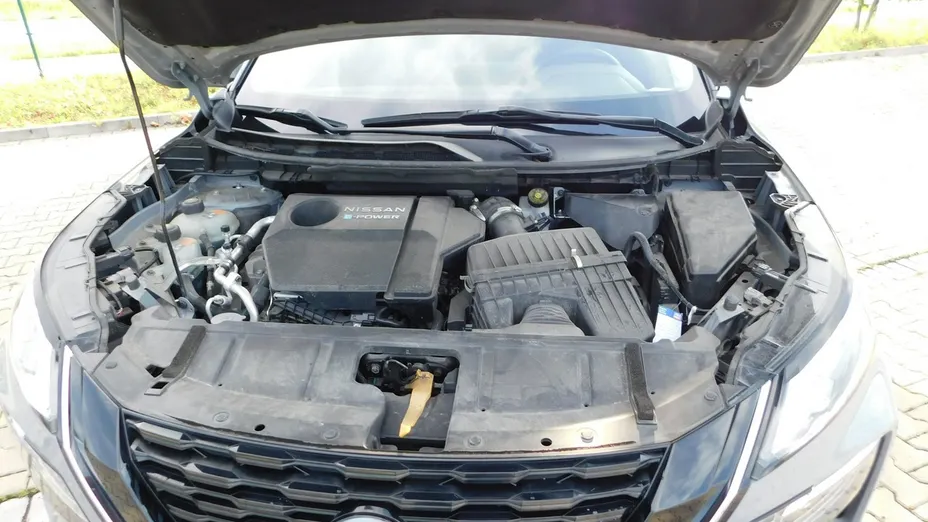 NISSAN X-Trail -