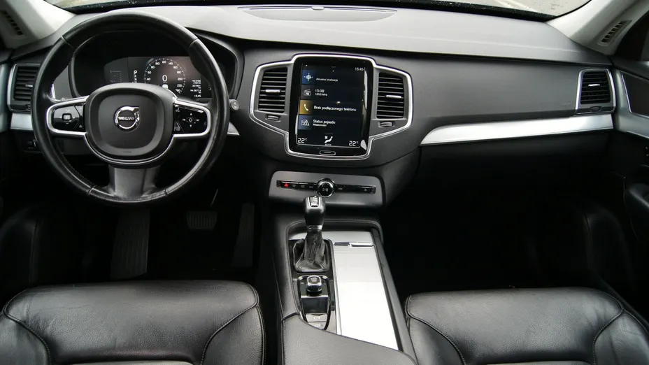 VOLVO XC90 -