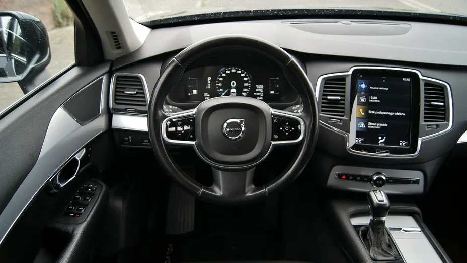 VOLVO XC90 -