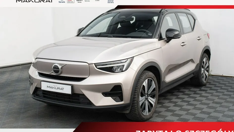 VOLVO XC40 -