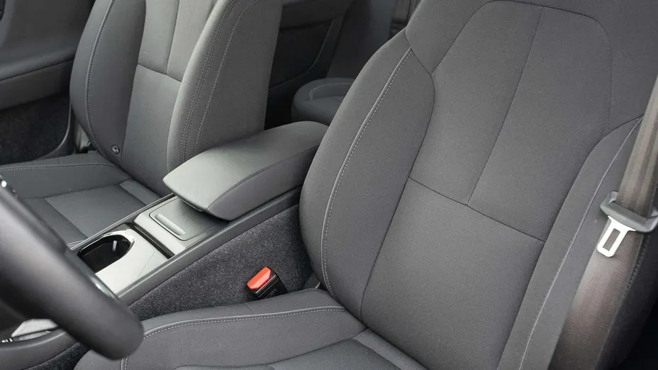 VOLVO XC40 -