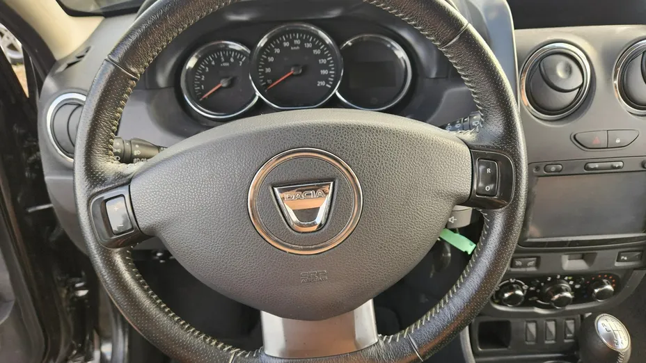 DACIA Duster -
