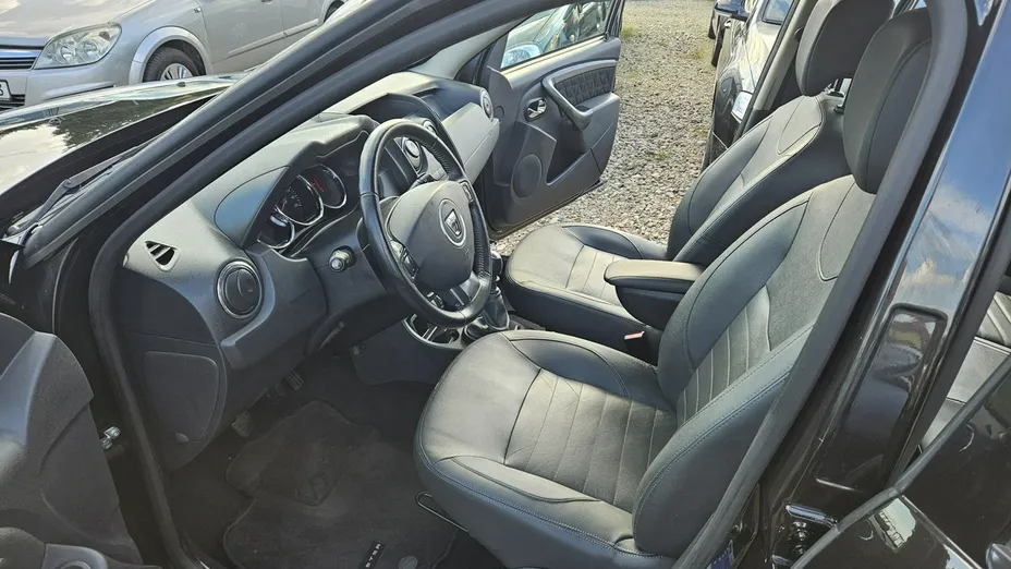 DACIA Duster -