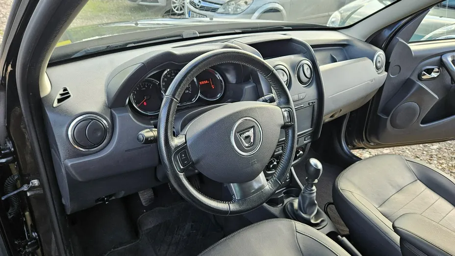 DACIA Duster -