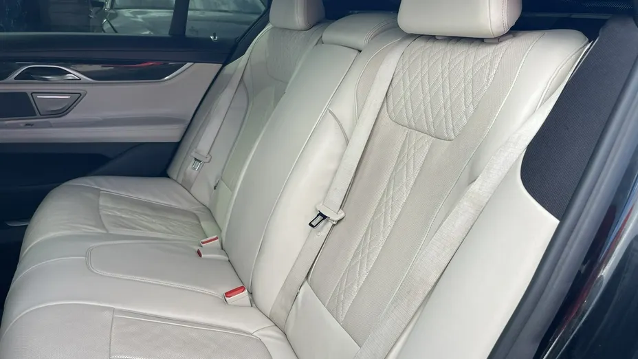 BMW Seria 7 -
