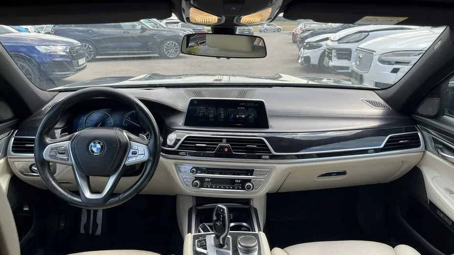 BMW Seria 7 -
