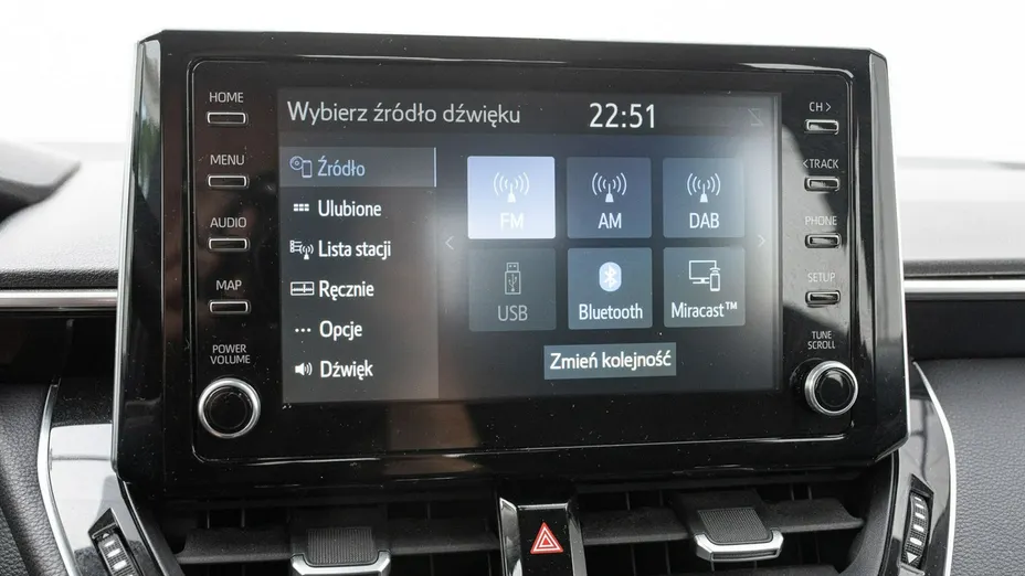TOYOTA Corolla -