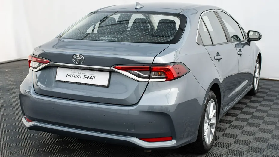TOYOTA Corolla -