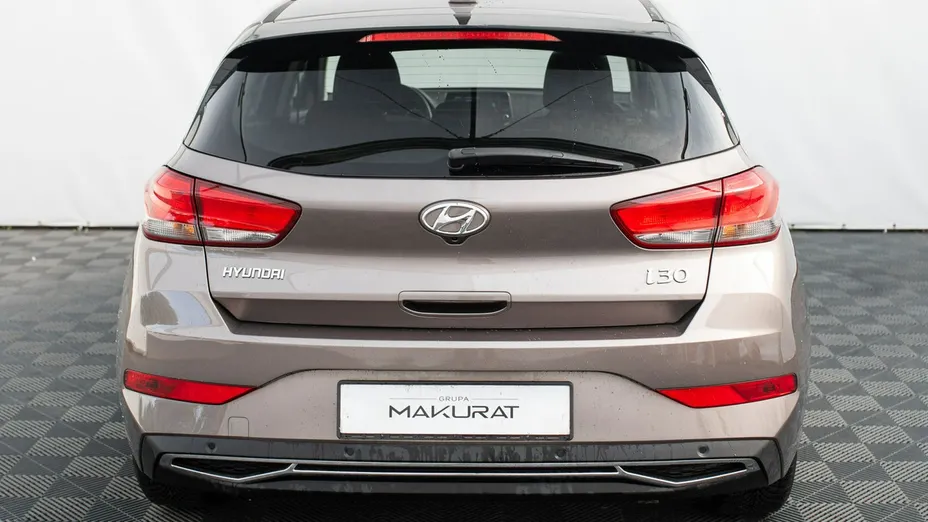 HYUNDAI i30 -