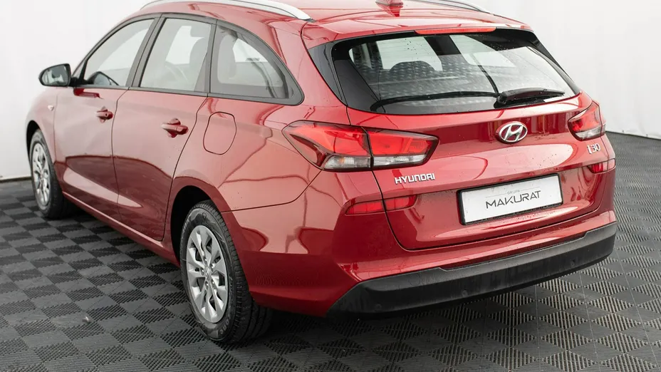 HYUNDAI i30 -