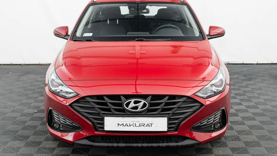 HYUNDAI i30 -