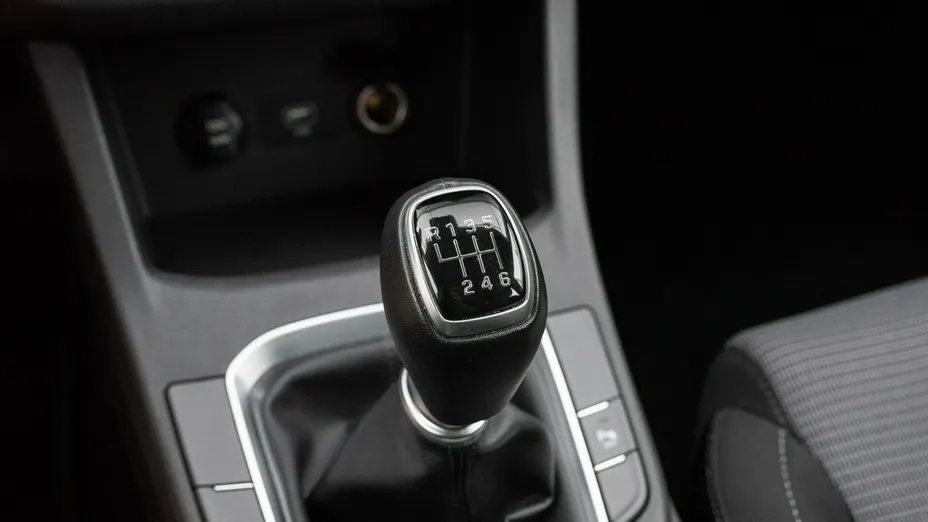 HYUNDAI i30 -