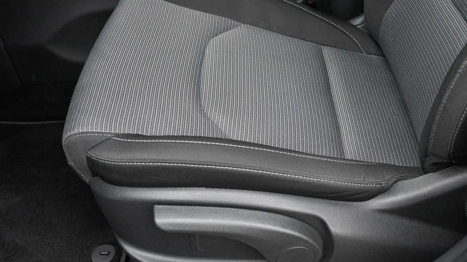 HYUNDAI i30 -