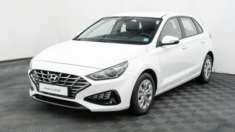 HYUNDAI i30 -