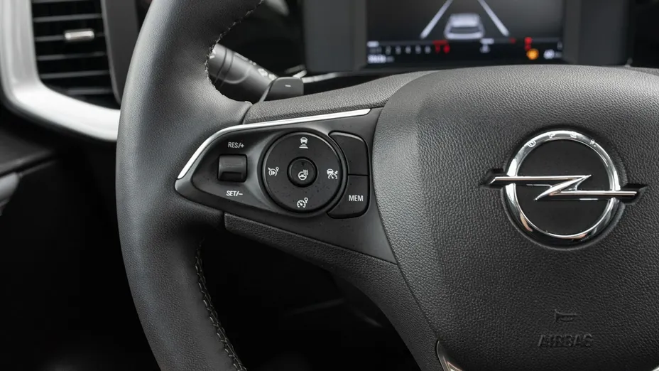 OPEL Mokka -