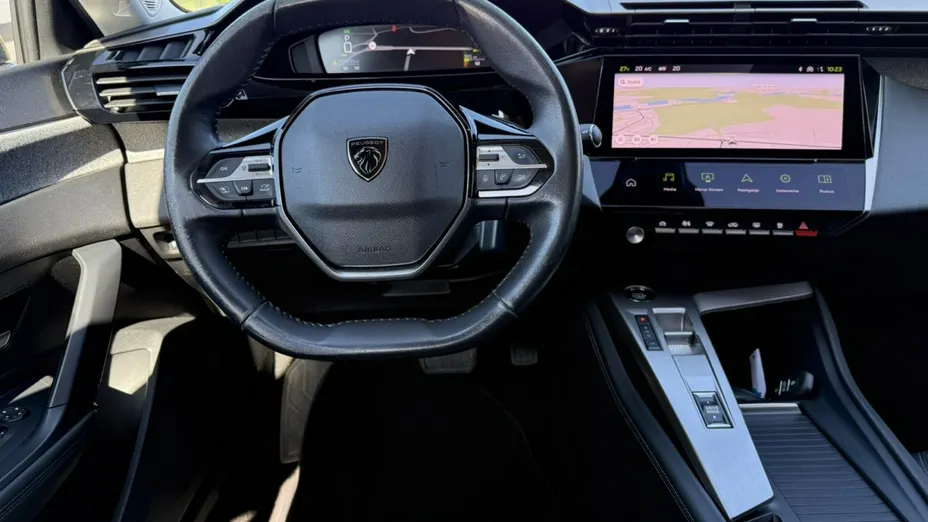 PEUGEOT 308 -