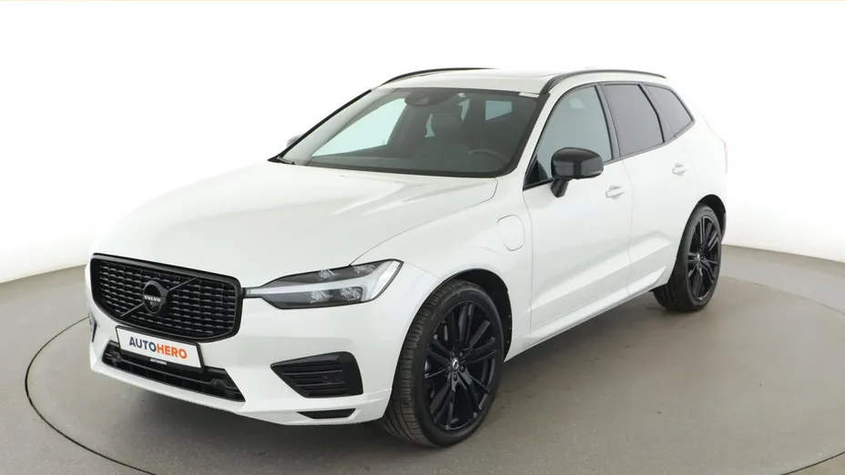 VOLVO XC60 -