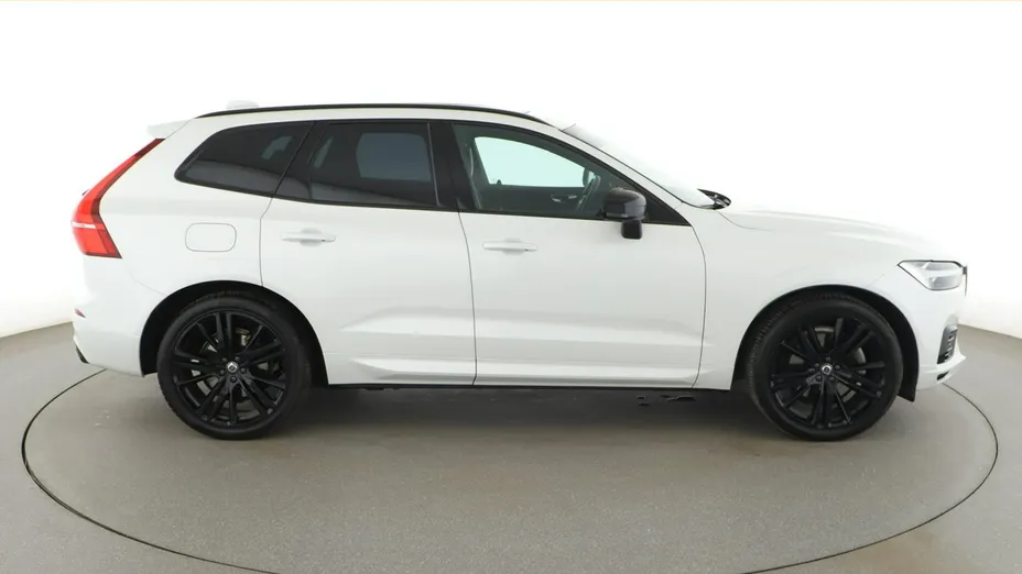 VOLVO XC60 -