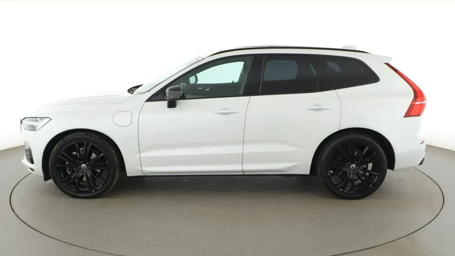 VOLVO XC60 -
