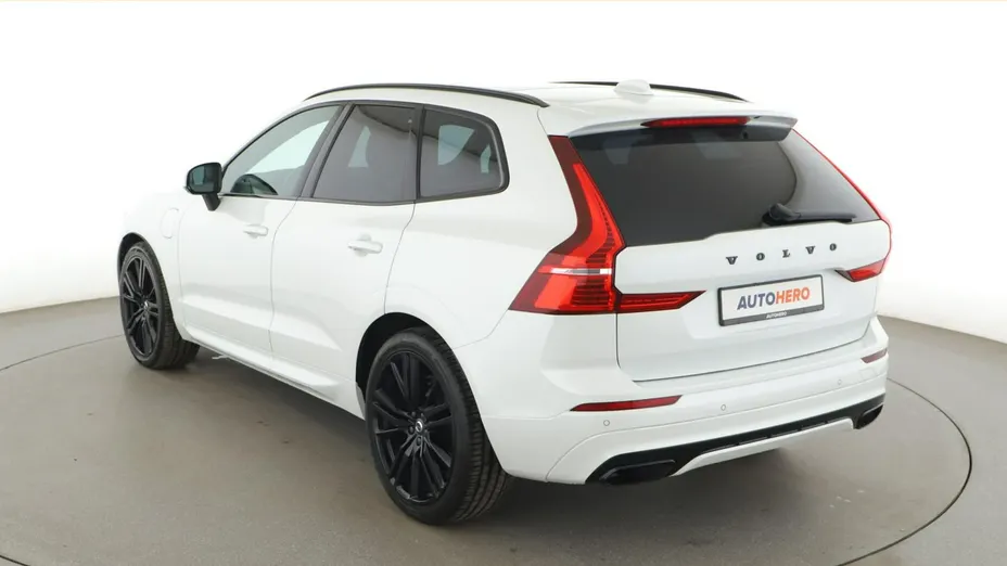 VOLVO XC60 -