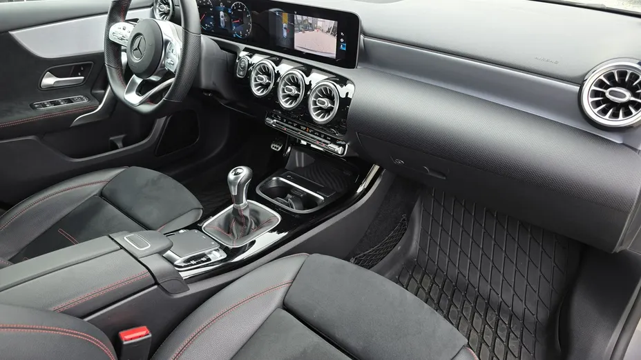 MERCEDES-BENZ A Klasa -