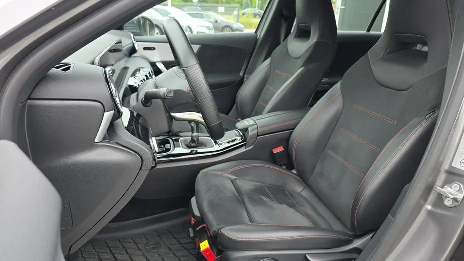 MERCEDES-BENZ A Klasa -