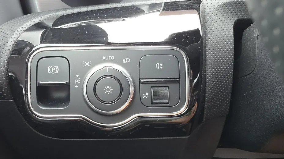 MERCEDES-BENZ A Klasa -