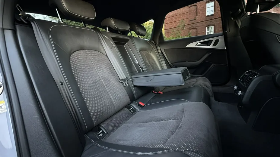 AUDI A6 Avant -