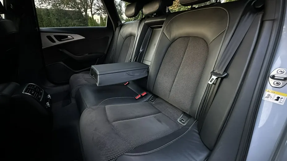 AUDI A6 Avant -