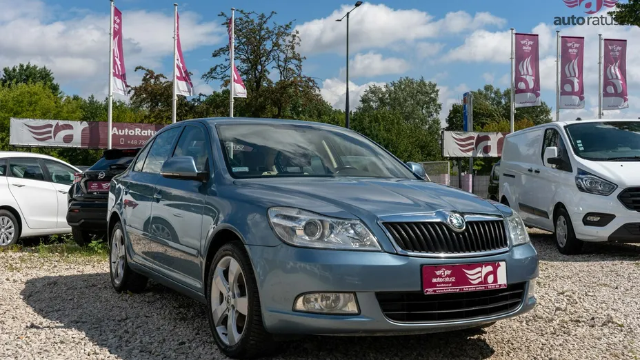 SKODA Octavia -