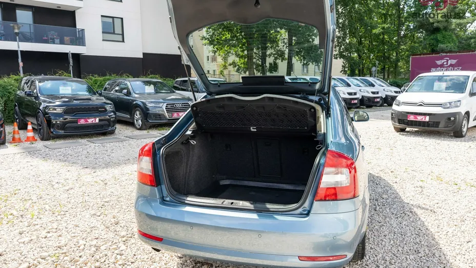 SKODA Octavia -