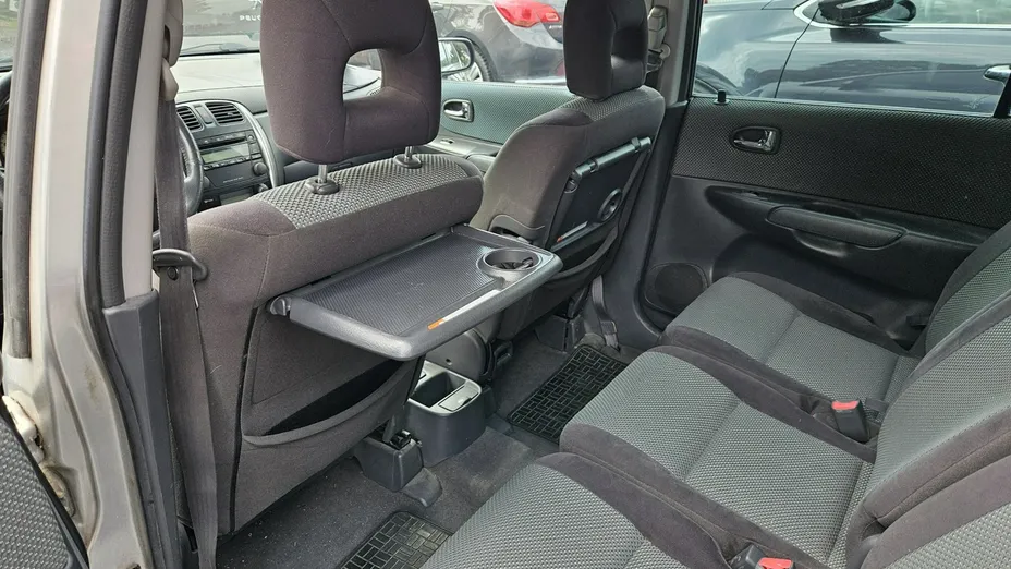 MAZDA Premacy -