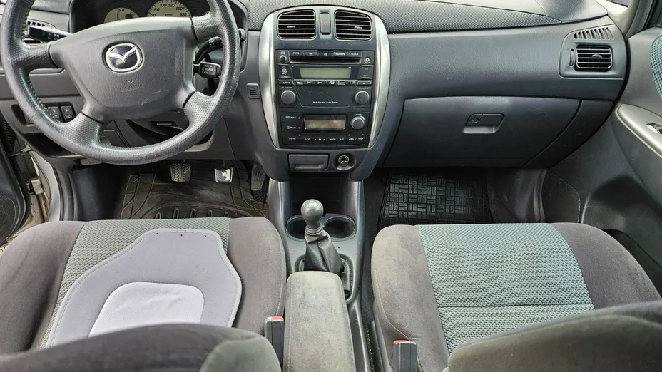 MAZDA Premacy -