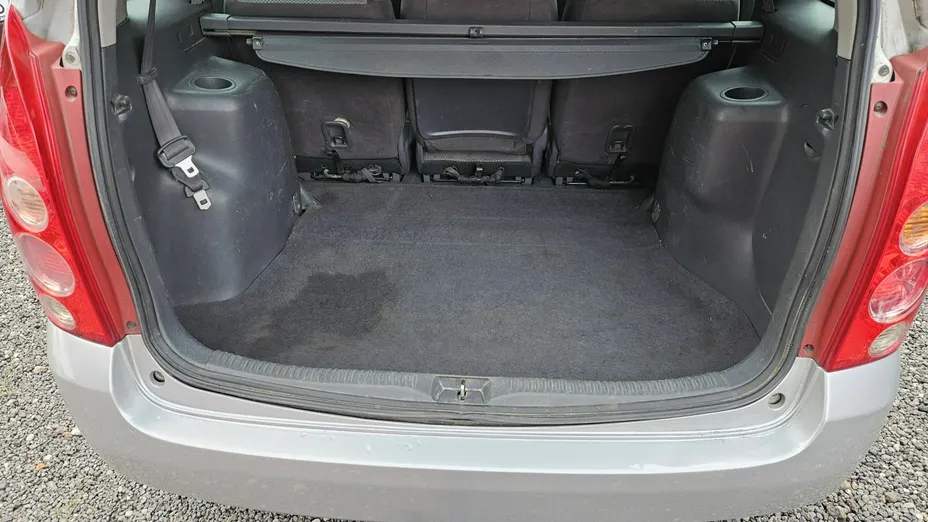 MAZDA Premacy -