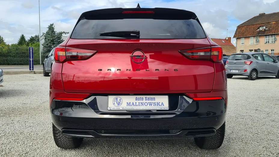 OPEL Grandland X -
