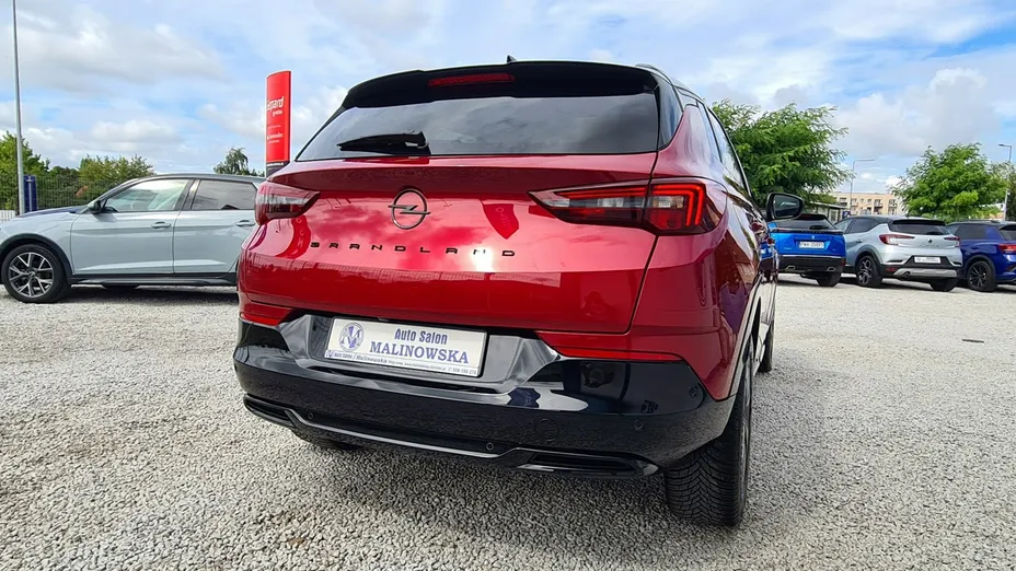 OPEL Grandland X -