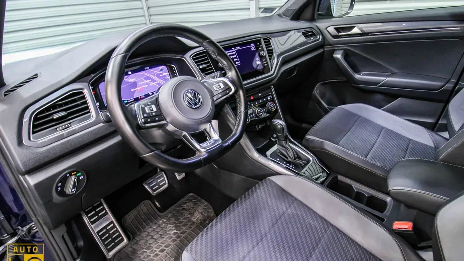 VOLKSWAGEN T-ROC -