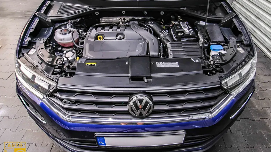 VOLKSWAGEN T-ROC -