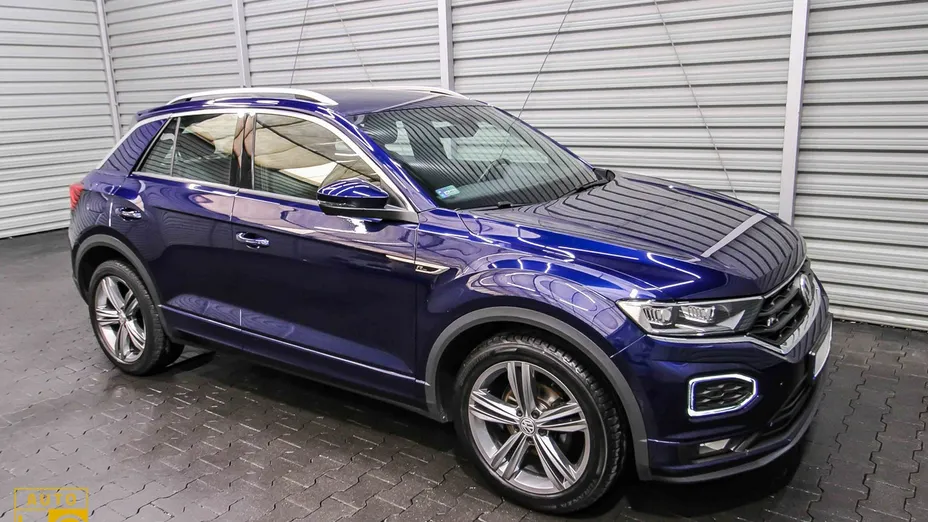VOLKSWAGEN T-ROC -