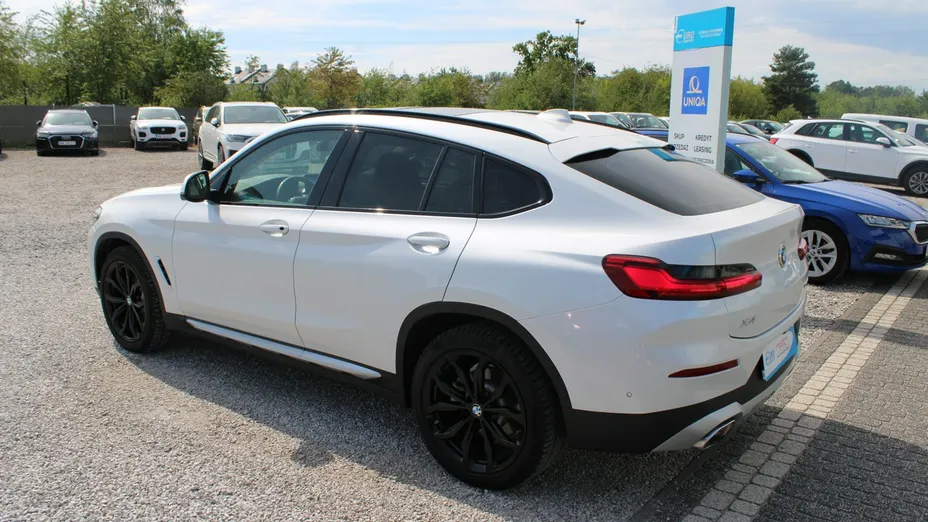 BMW X4 -