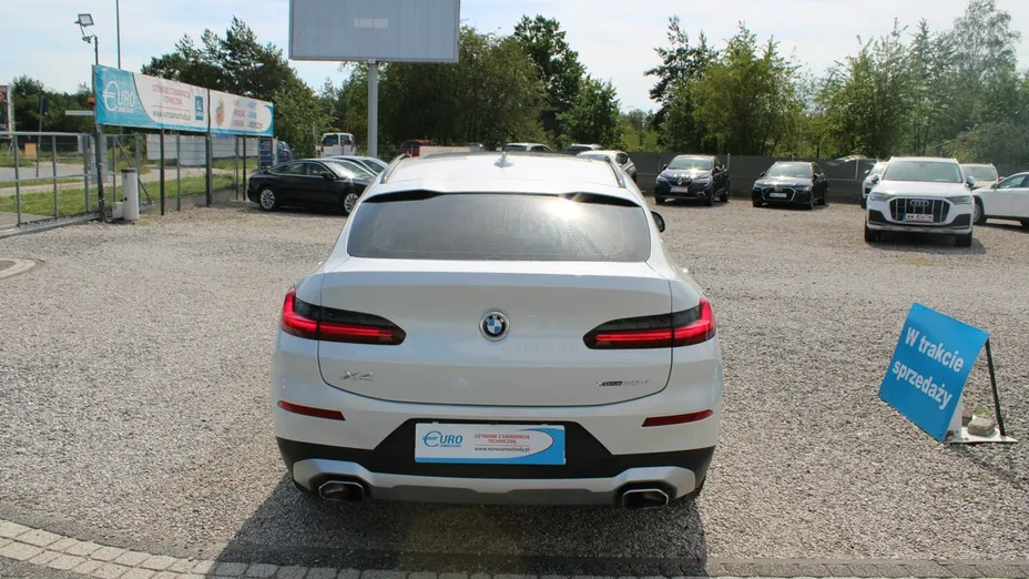 BMW X4 -