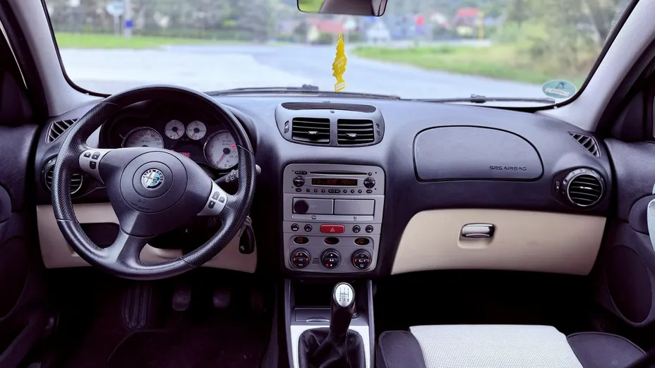 ALFA ROMEO 147 -
