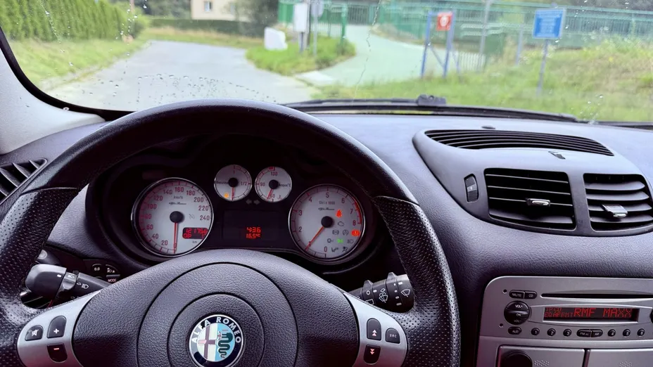 ALFA ROMEO 147 -