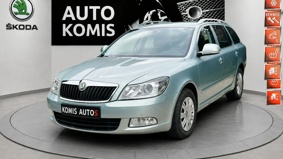 SKODA Octavia -