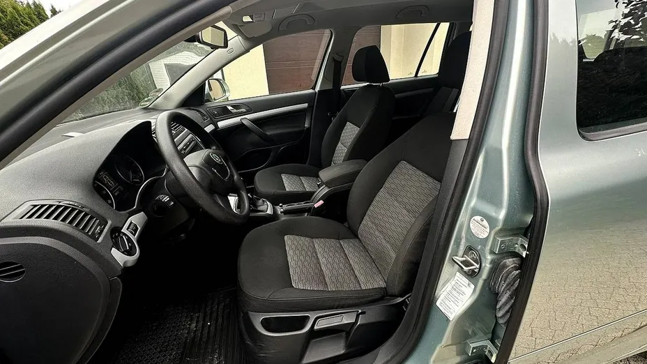 SKODA Octavia -