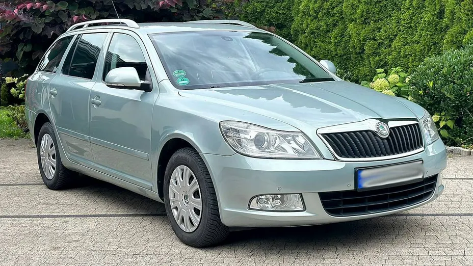 SKODA Octavia -