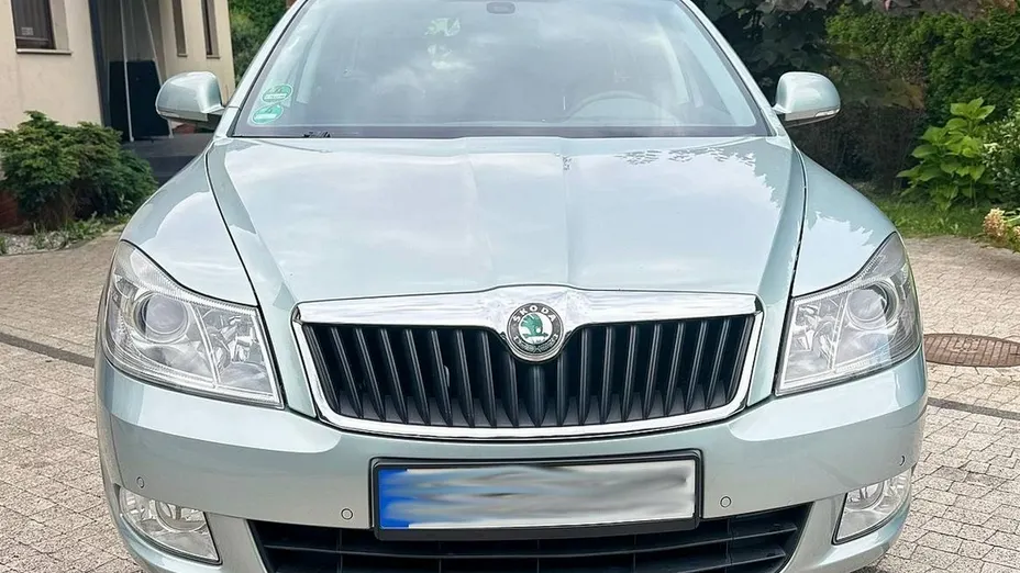 SKODA Octavia -