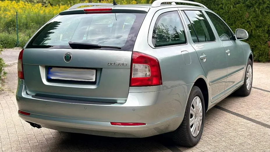 SKODA Octavia -